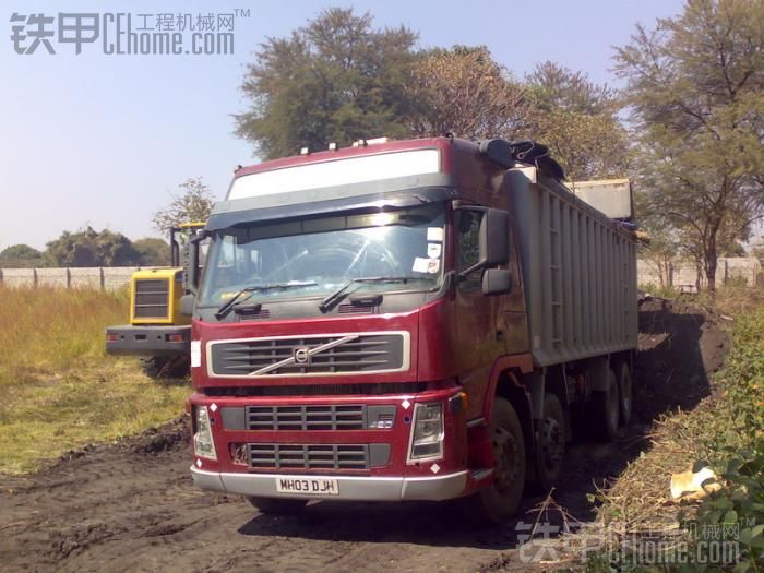 工程设备的好伙伴，VOLVO FM12 420 8X4自卸车