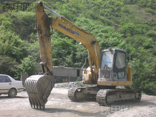 08年報(bào)關(guān)小松128US-2E1 出售 機(jī)況不錯(cuò)