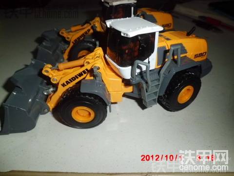 分享一下鐵甲和以前自己買的模型，兩個(gè)模型一樣，品牌不一樣?。?！