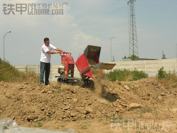 國(guó)外的微型工程機(jī)械