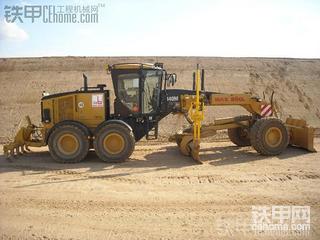 卡特140M平地機(jī)，加卡特彩虹推土機(jī)壁紙！
