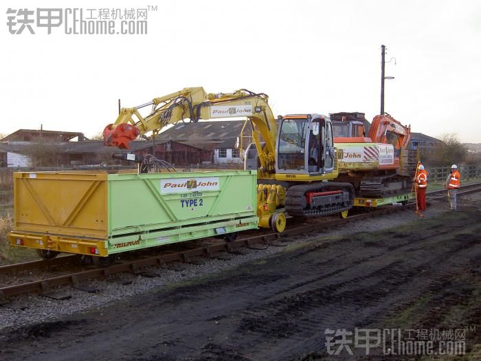 鐵路維護靚機（只有4張圖片。誰知道品牌型號？）