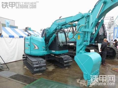 2012年11月3日神鋼挖掘機展覽會