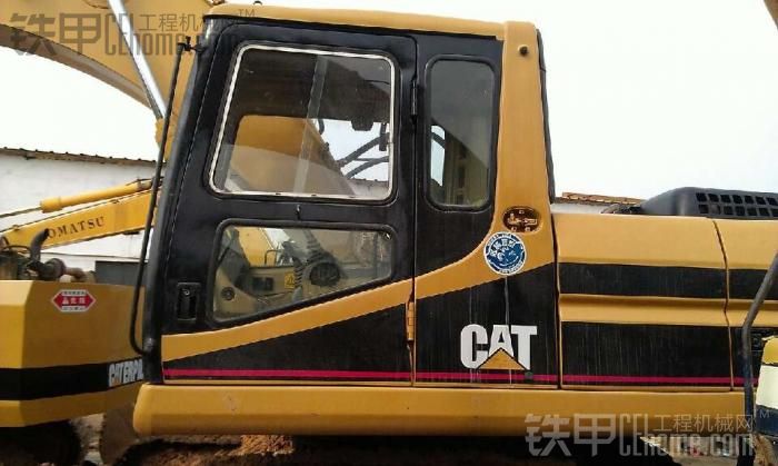 CAT320B挖掘機(jī)