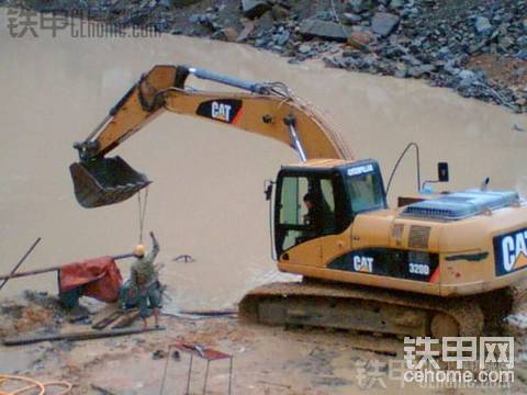 卡特320D