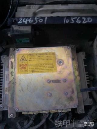 日立ZX200-3G挖机更换空调风机