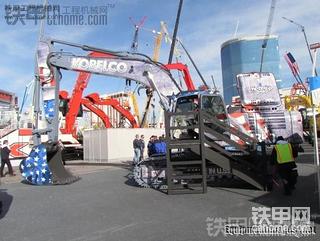 你说那些老外怎么那么会玩啊，咱铁甲有没有人玩这套啊