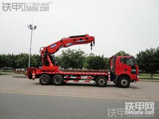 解放8*4折臂吊SQ2800----2800力矩韶起吊機