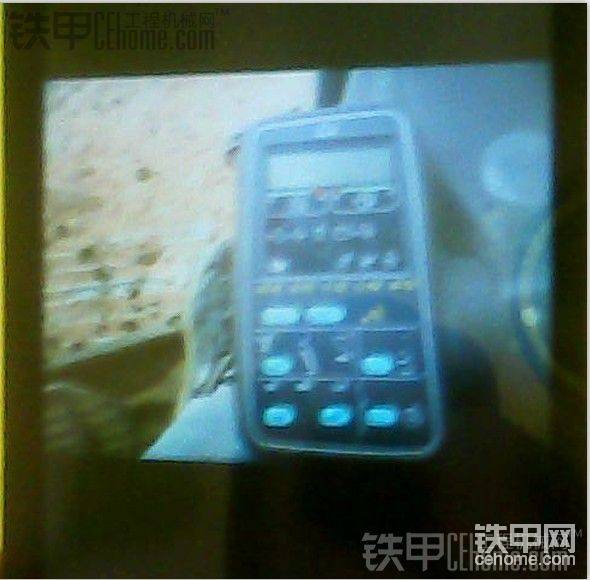 大家?guī)臀铱纯茨桥劈S色的干嘛的？