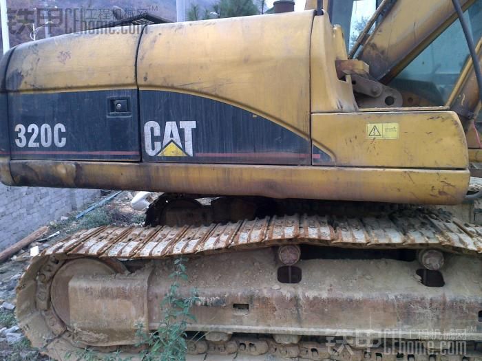 CAT320C