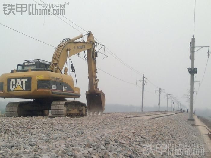 你们见过这么大的场面吗？发一组今年3月份在汉宜铁路上的一些图片