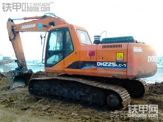 斗山DH225LC—7   11000小時使用報告