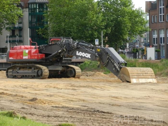 VOLVO EC 460 C HR 霸氣外露有木有?