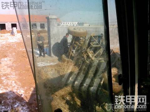 悲催的四不像??！累了，要歇腳?。。?！