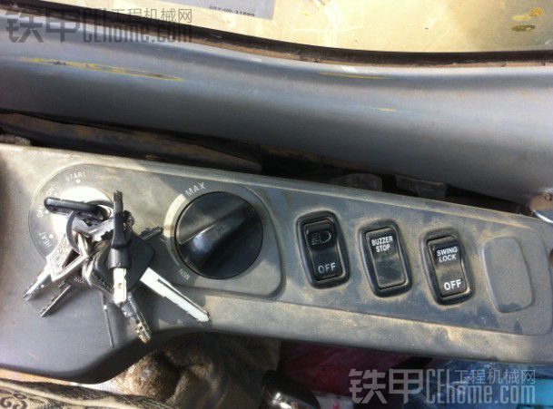 小松PC210-7車子11550小時做事杠杠的 有圖有真相??！