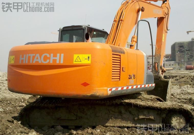 HITACHI ZX200-3