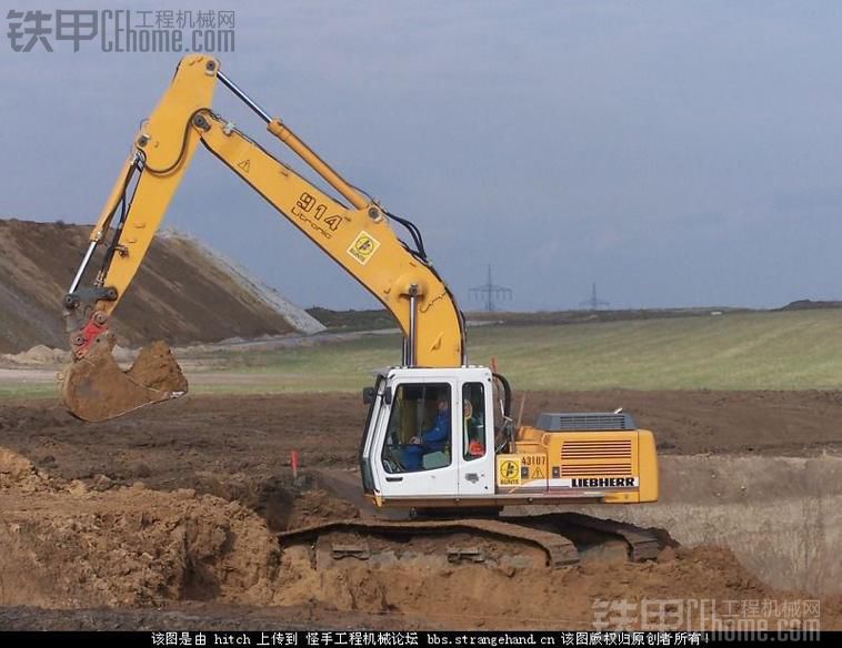 Liebherr R914