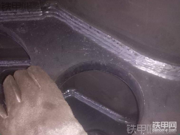 1.8方巖石斗