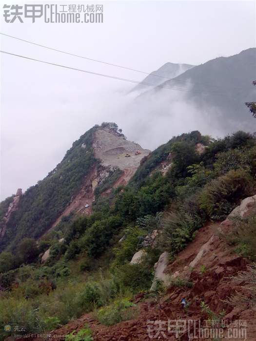 2011年在陕西华阴工作开采大理石
