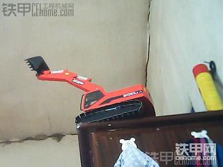 斗山車模制作過程及細節(jié)廢品變成小小的工藝品