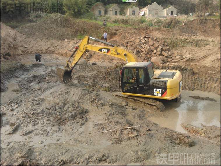 重慶地區(qū)全新120挖機(jī)招司機(jī)