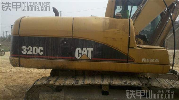 CAT320C