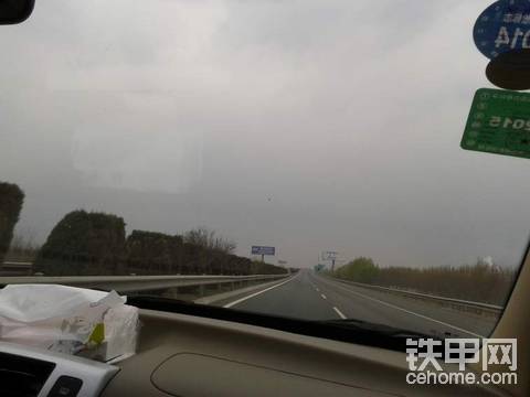 老工程機(jī)械人的一天