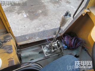 終于忍不住了，個(gè)人改裝山寨小型裝載機(jī)，轉(zhuǎn)向變速集成控制系統(tǒng)