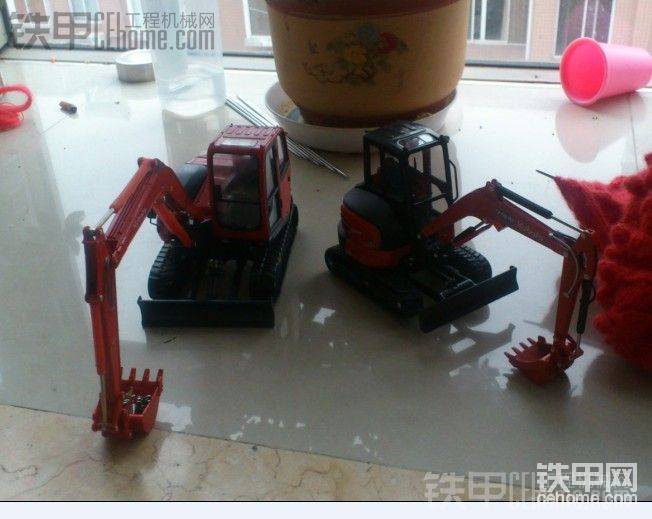 送的挖機