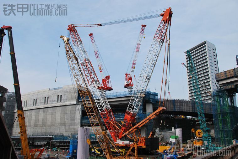 島國(guó)的各種大型汽車(chē)起重機(jī)（高清大圖欣賞。）