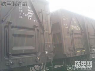 临工953实拍，了解他的甲友来聊聊这款机器的有点和缺点