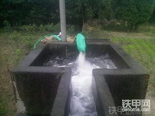 崇州道明挖機(jī)手之。。。家鄉(xiāng)記憶（附瘋牛事件）