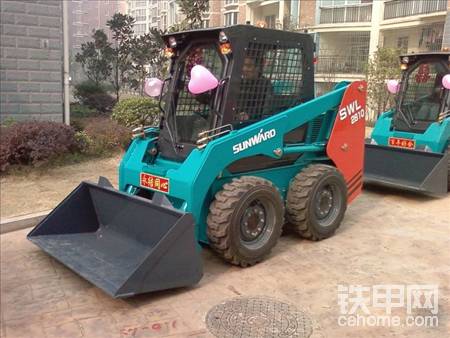 今天街頭驚現(xiàn)山河智能滑移婚車隊伍