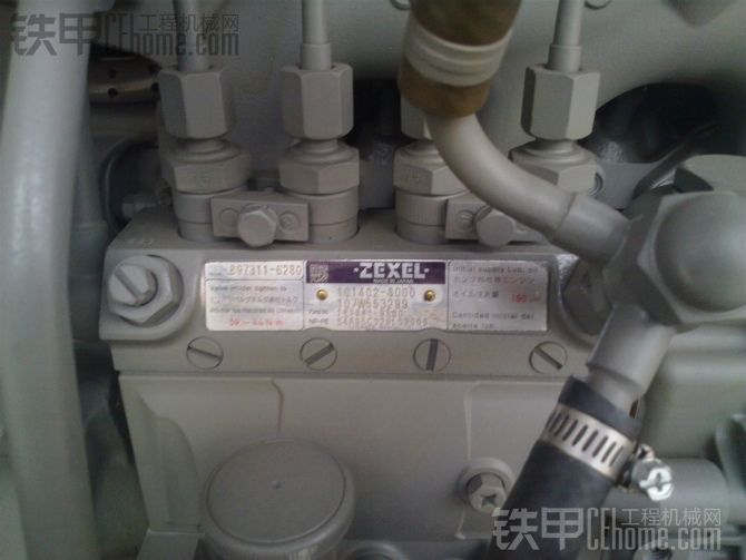 ★小机王★斗山55G-2000小时试用报告+柴油泵安装。