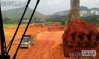 沃尔沃EC240B霸气来袭！