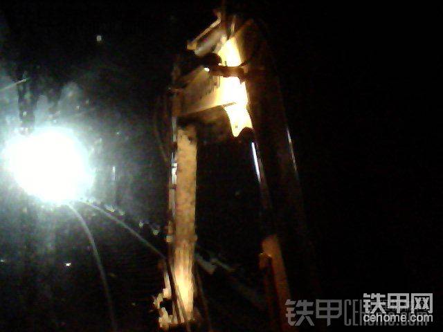 還是隧道里好  開空調(diào)起疙瘩凍人