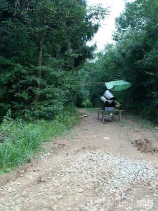 繼上次裝載機(jī)出事后的事件還原+最近的事故車毀人亡