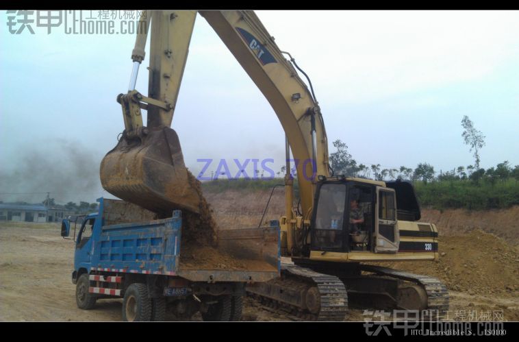 CAT330BL 气喘吁吁的老功臣