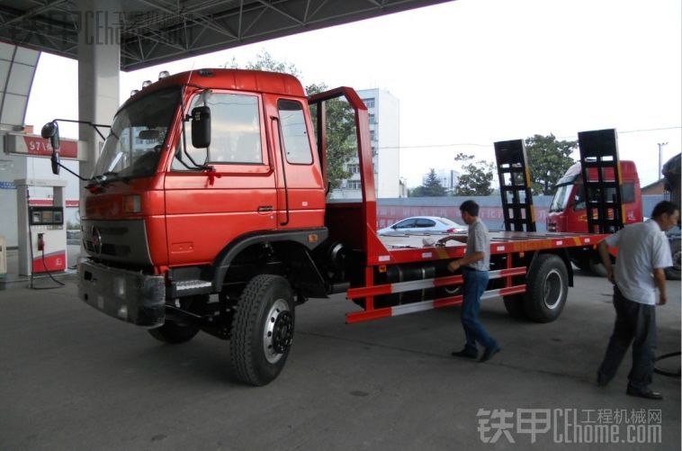 用戶開開心心的把平板車提回去了