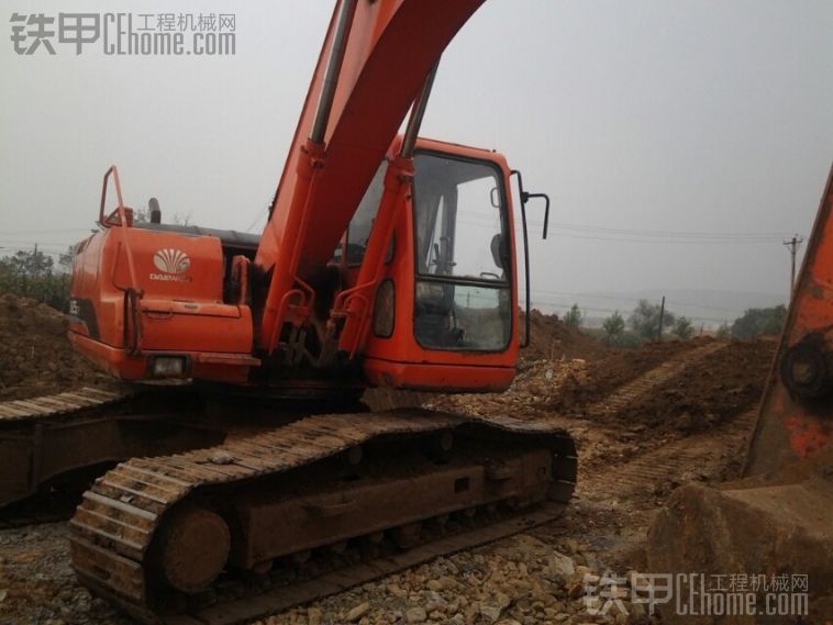 出售大雨220——5好車一臺(tái)