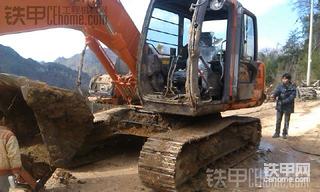 悲催了。陷机了