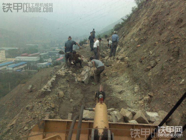 人工的工資比鏟車都高