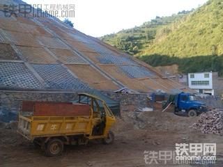 挖机到现在已经十个月了，上点工作照