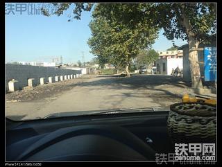 国庆过后！新工地开工那天美女MM为工地起舞！震的机手们装车都发抖！