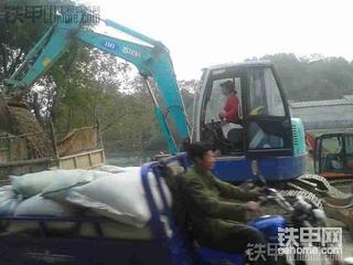 最美女挖手搞了石川岛