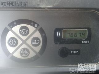 给这家伙洗了个澡  累死了