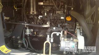 今天刚到的日立ZX65USB-3F