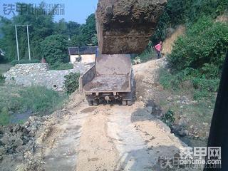 今天闲着去看了看我的70仔，带上几张图解解闷。