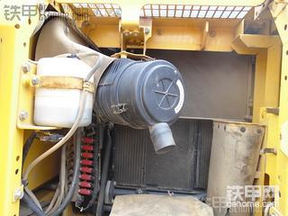 二手小松挖掘机