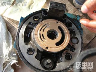 現(xiàn)代R60-7液壓泵大修直播